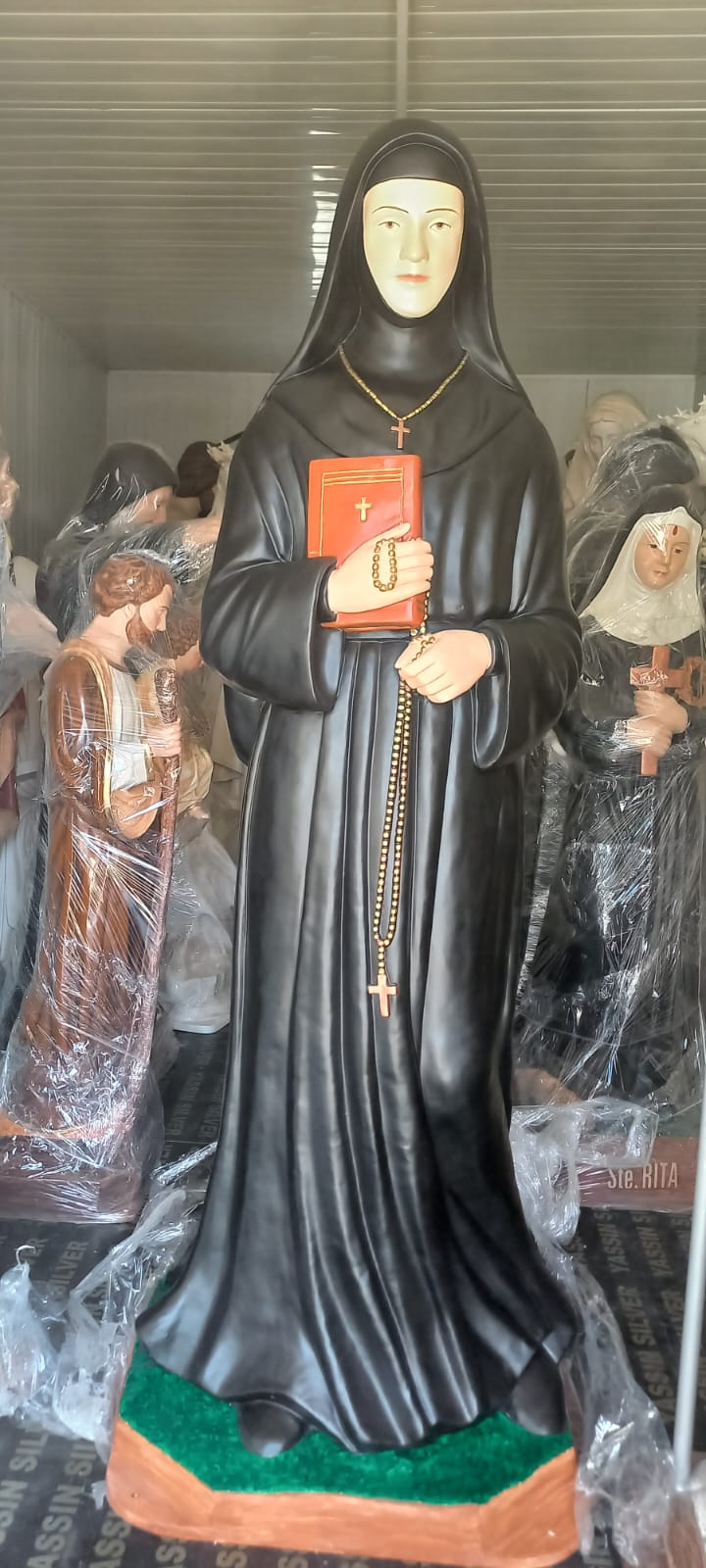 Saint Rafqa Statue تمثال القديسة رفقا